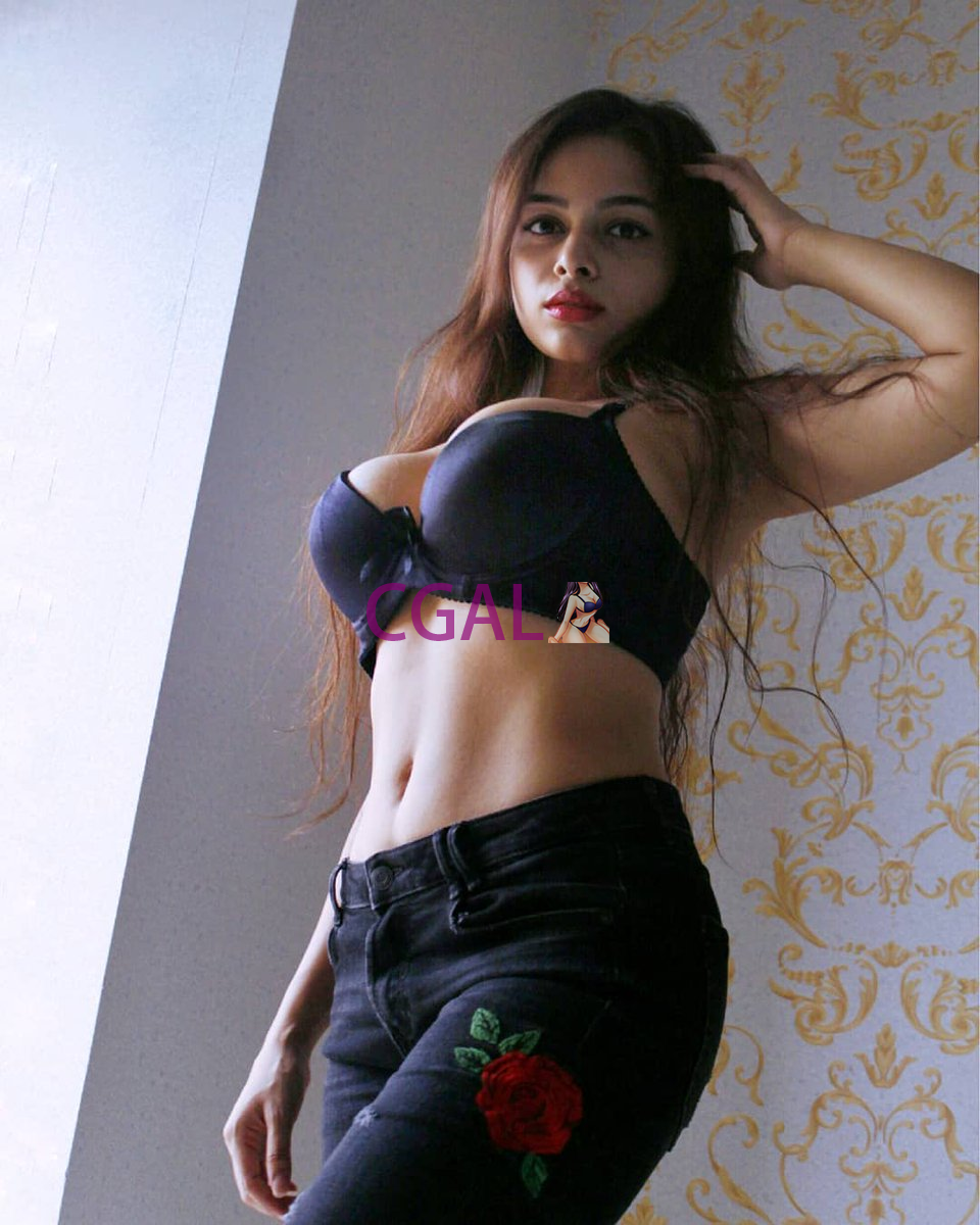 Young And Hot Brunette Available For You Nearby Top Hotels-351