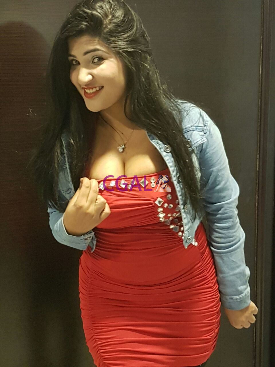 Hot College Girl Available For An Incredible Date