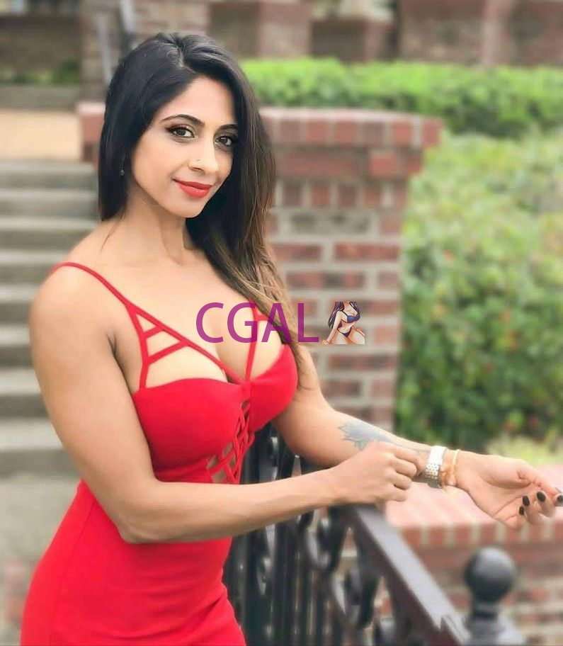 Passionate And Playful Call Girl For Endless Fun
