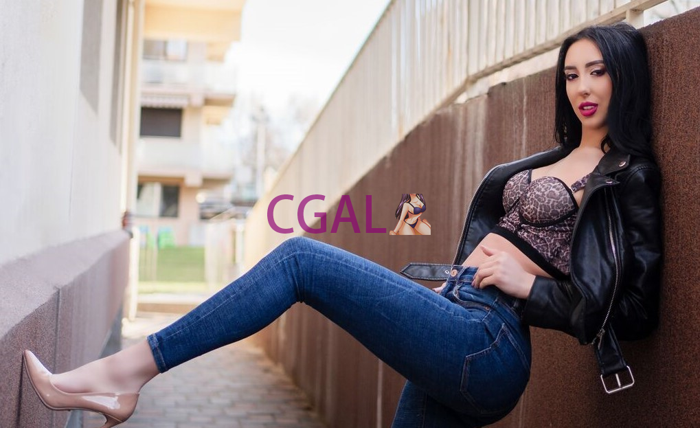 Young Beauty Simmy Is Available Come Be Charmed By Me-5168