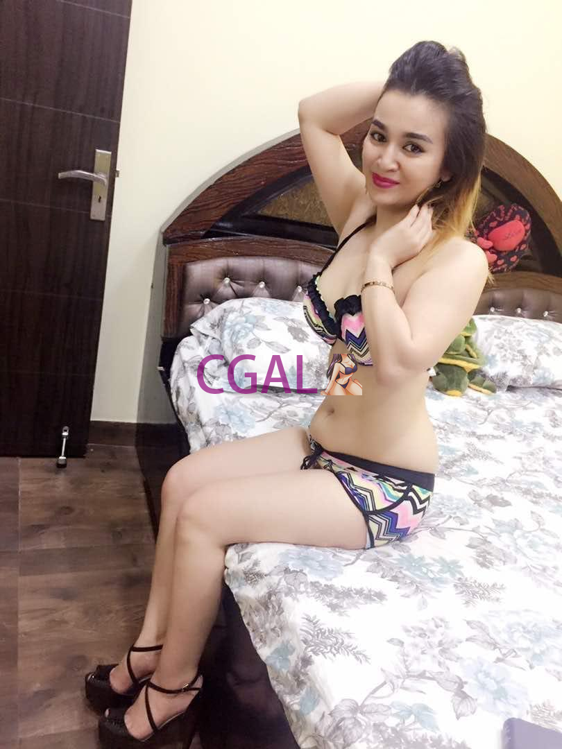 Beautiful Busty Queen With A Genuine Service Nearby 5 Star Hotels